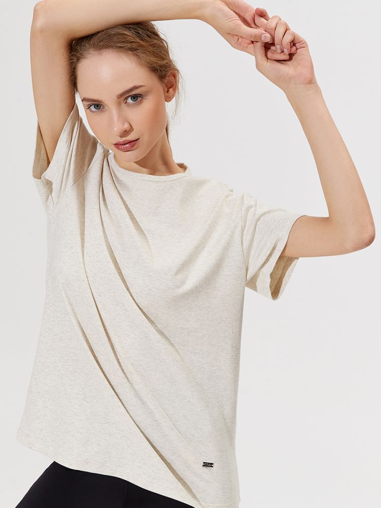 TITIKA Active Couture Chase Boyfriend Tee  原價 $490 | 特價 $171.5（65% OFF）