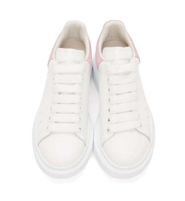 ALEXANDER MCQUEEN SSENSE Exclusive White & Pink Oversized Sneakers原價 HK$3610 | 特價 HK$2924 | 香港官網參考售價 HK$ 4600