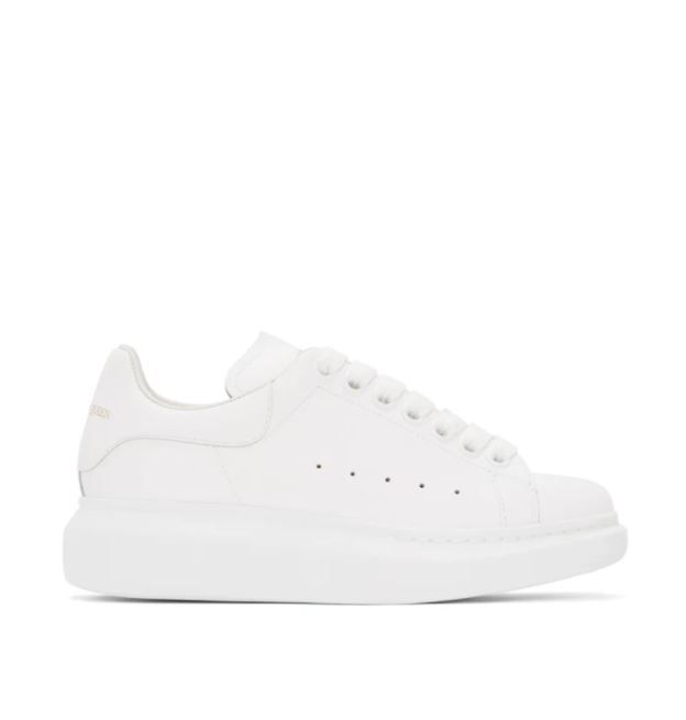 ALEXANDER MCQUEEN White Oversized Sneakers原價 HK$3820 | 特價 HK$3286 | 香港官網參考售價 HK$ 4600
