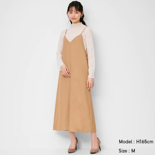 V-neck camisole dress 原價：HK$149/特價：HK$99