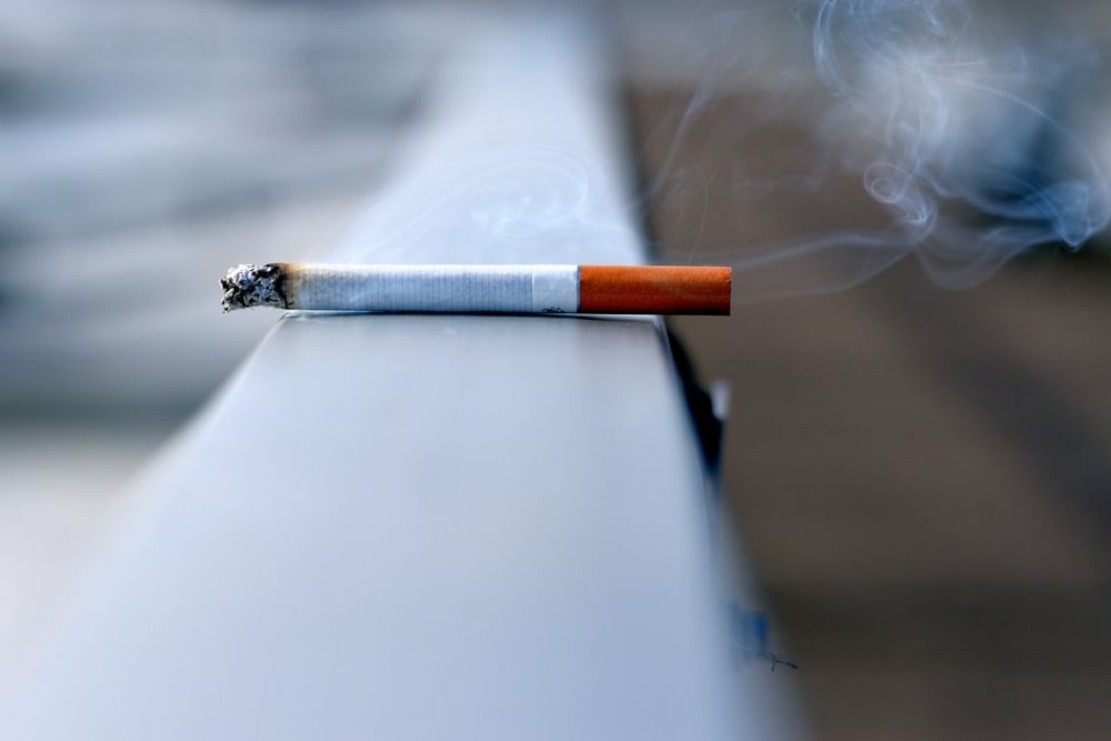 11/ 戒煙。有外國調查顯示，吸煙不僅危害健康，香煙煙霧更有可能會改變甲狀腺激素水平，令體內產生過量的皮質醇（又稱壓力荷爾蒙），導致荷爾蒙分泌不平衡。