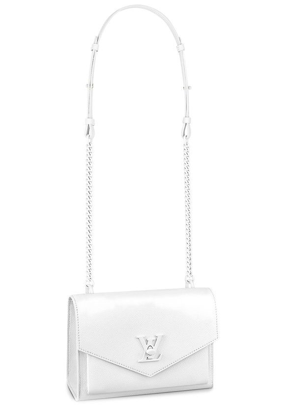 LOUIS VUITTON Mylockme Chain Bag網購價HK$19,110 | 9折後HK$17,199  | 香港售價參考：HK$ 21,300 