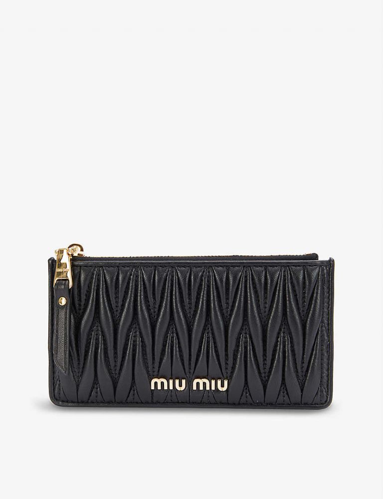 Matelassé quilted leather wallet  香港官網售價HKD 3,600｜網售$2950