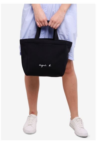 agnès b. Shoulder Tote Bag HK$ 990（買2件額外7折；買3件額外65折）