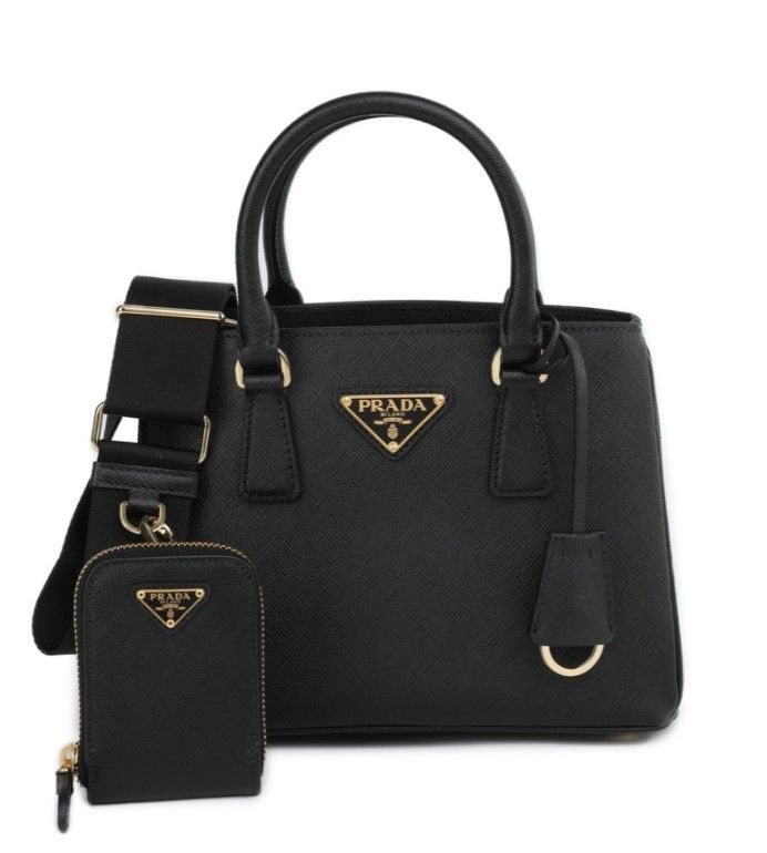 Saffiano Leather Handbag 手提袋/斜揹袋：原價：HK$16,900｜現售：HK$13,520