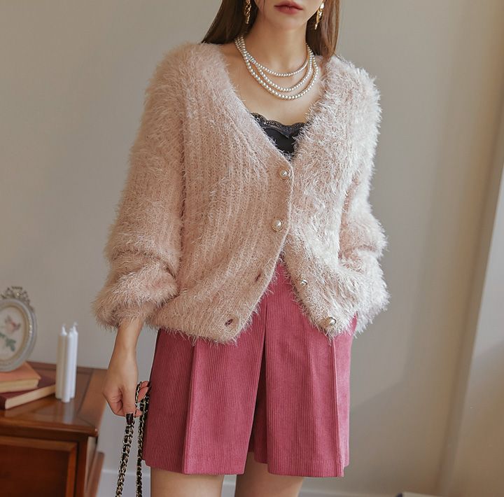 Tina pearl button fur knit cardigan｜34,200 won