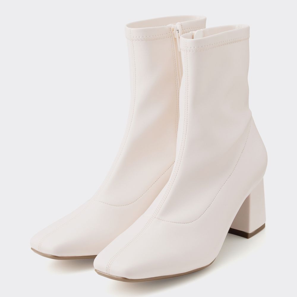 Ultra stretch heel boots $249