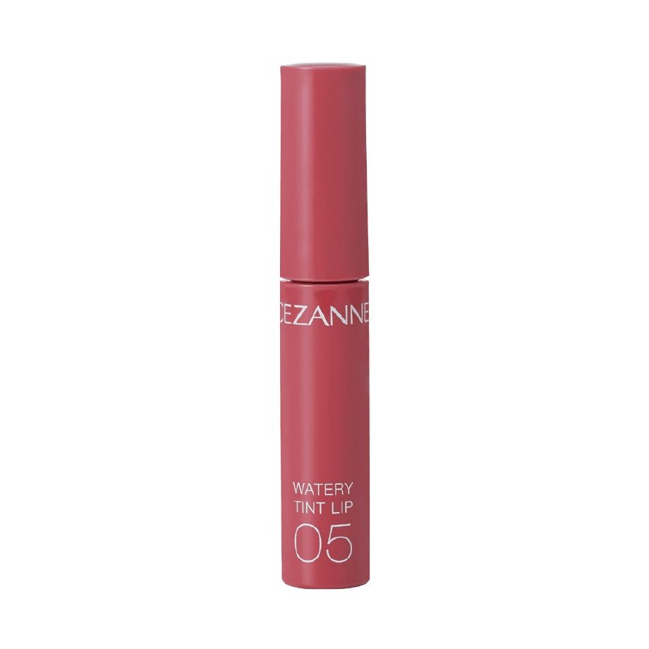 CEZANNE Watery Tint Lip｜¥660：CEZANNE的Watery Tint Lip同樣持久度很高，不易脫妝，而且唇膏含有保濕成分，能帶出光澤感覺。