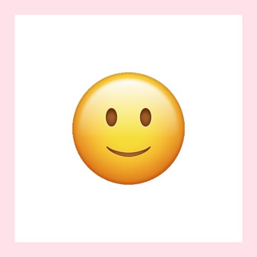 6. 皮笑肉不笑Emoji；Slightly smiling face。 這個幾乎無表情的Emoji，多用於表示對事情或話題，感到「無感」甚至「冷漠」的態度。