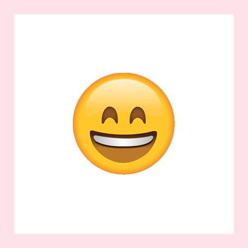 8. 露齒笑臉Emoji；Grinning face with smiling eyes。 咧嘴笑加上笑眼的表情，一般拿來表示快樂、幸福，是正向的意思。