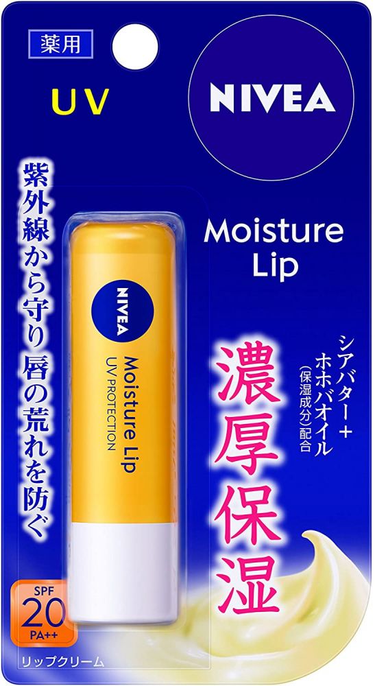 NIVEA Moisture Lip UV  316日元/3.9g評價B  質地中等偏硬延展性高，舒適度完美！貼合雙唇的斜切膏體也很受歡迎。保濕力測試是平均值，但產品有抵抗紫外線的功能，很適合日間外出補妝時使用。   