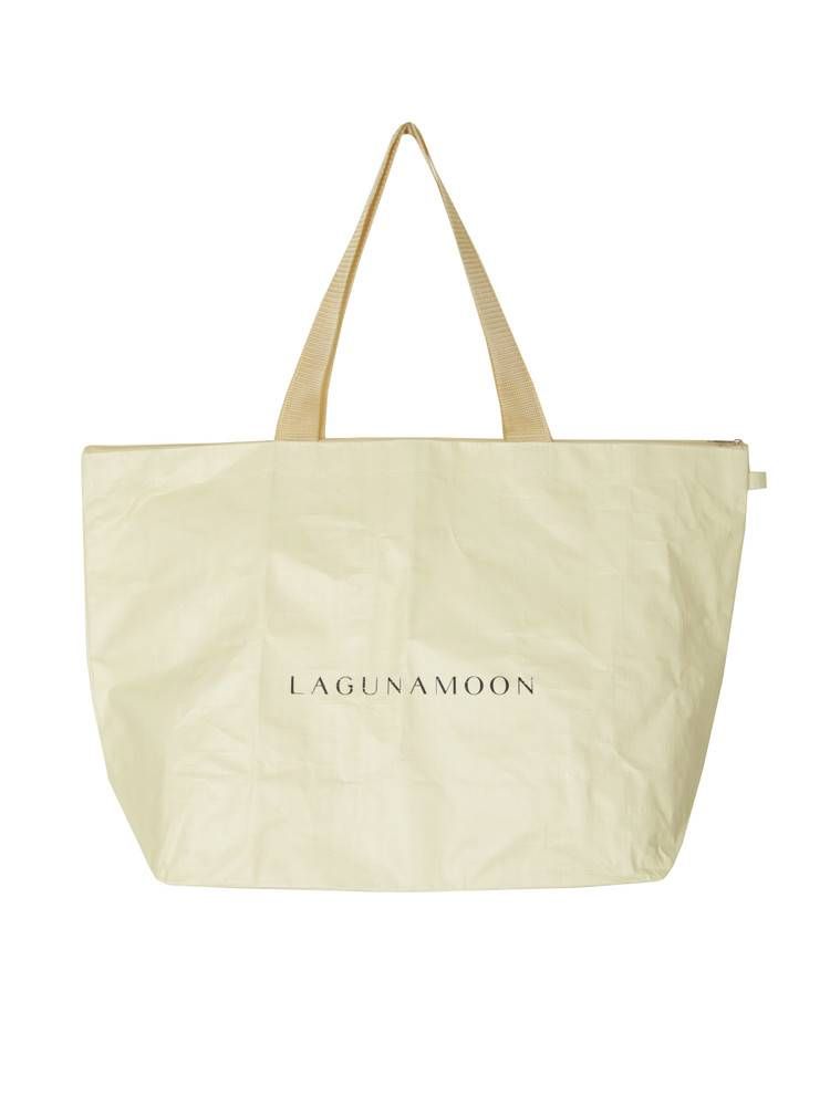 品牌︰LAGUNAMOON 二色可選，福袋內容款式公開。 售價︰16,500円含稅 內容物︰5件 (外套、連身裙、上衣、半裙、Tote Bag)   預售開始日期︰11月22日