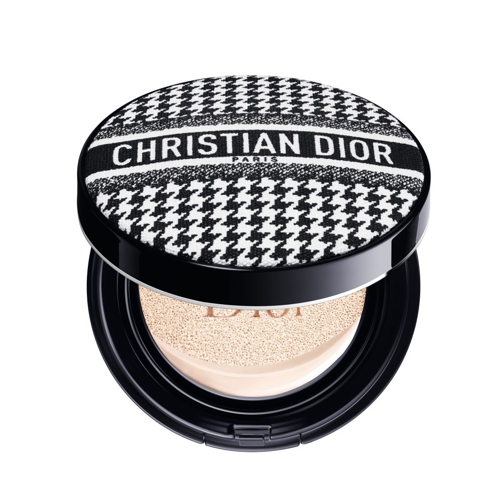 Dior Forever Cushion New Look #00 HK$605