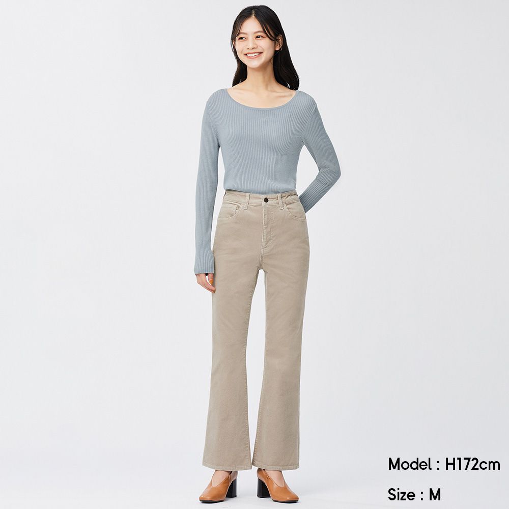 Corduroy flared pants (原價 HK$ 179 | 現售 HK$ 149)