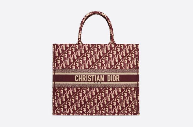【DIOR BOOK TOTE】 Dior Oblique 刺繡HKD$27,500
