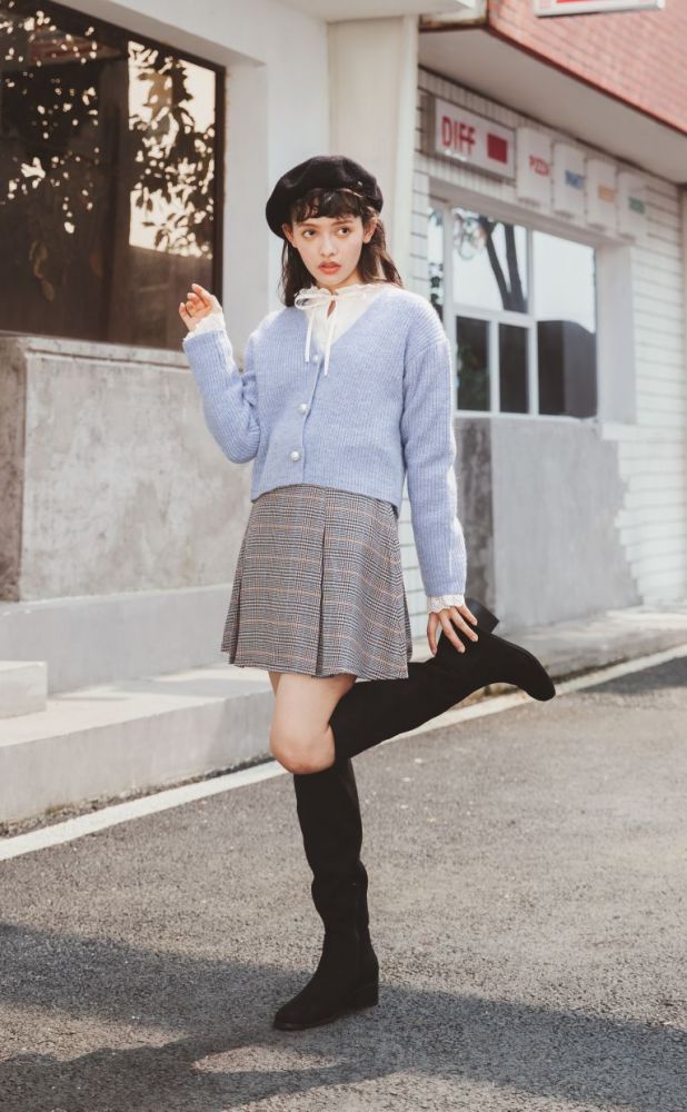 Checked mini skirt | 原價 HK$ 149 | 現售 HK$ 59