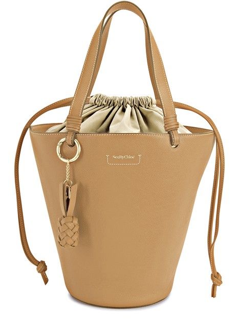 Cecilia bucket bag | 原價 HK$ 4,276 | 30% Off 現售 HK$ 2,993