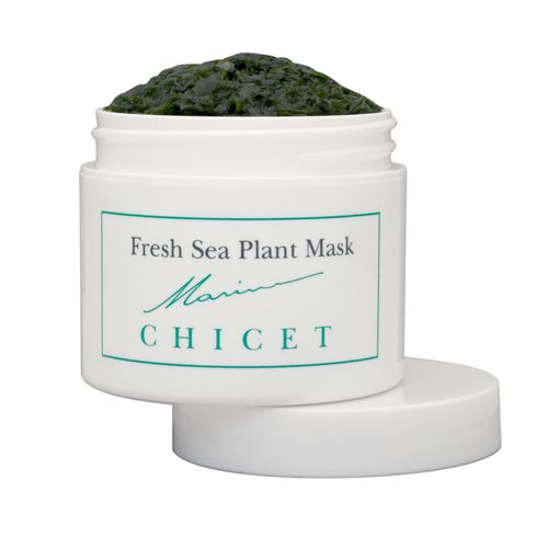 Chicet Fresh Sea Plant Mask For All Skin Types | USD$19.75 / 59ml  以天然水生植物製成，礦物質含量比一般土生植物高出10倍。這款面膜能高效保濕和軟化角質，讓皮膚變得光滑有致。它同時具備活化肌膚和抗敏功效，有助抑制細茵，改善粉刺問題。