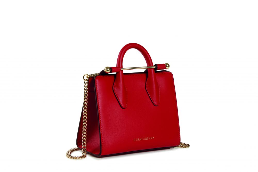 Strathberry Nano Tote Ruby 港幣$ 2,800 | 原價 港幣$ 4,000 (30% OFF) 