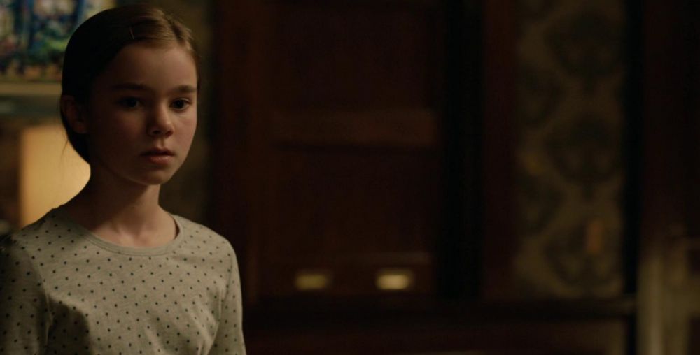 Isabella十二歲加入侏羅紀系列，在2018年《侏羅紀世界：迷失國度》飾演複製人 Maisie Lockwood一角，收穫大量好評。