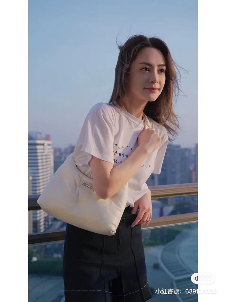 阿嬌內地拍劇最新古裝造型曝光！獲讚「最美人母」眼神有戲！ 