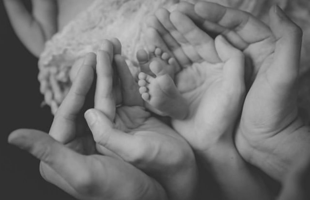 昆凌淡妝現身老公演唱會後台!45歲周杰倫突然回春變勁後生?