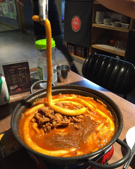 連韓國食家都有介紹！必試1.5米長辣炒年糕$100內食到