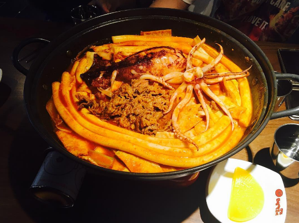 連韓國食家都有介紹!必試1.5米長辣炒年糕$100內食到