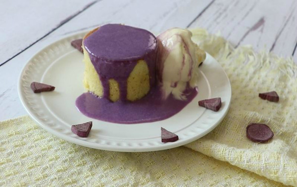 【蛋糕食譜】自家製精緻甜品　免焗紫薯夾心蛋糕