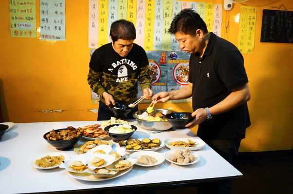 跳出傳統 - 盆菜盛宴