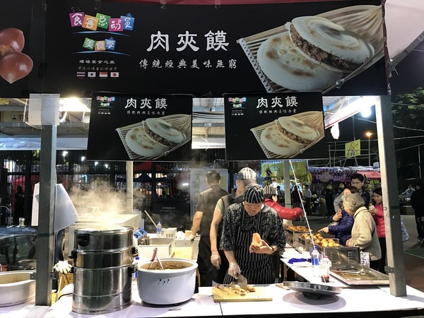 大大隻蟹黃湯包！2017花墟年宵小食精選