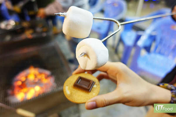 零技巧BBQ自製　熱溶綿花糖朱古力夾餅