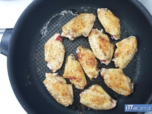 加餸之選！自家製土匪雞翼