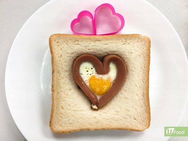 情人節甜蜜早餐～愛心腸蛋多士！