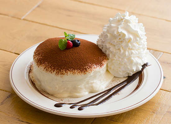 慶祝登陸日本7周年！日本Eggs ’n Things期間限定兩款口味Pancake
