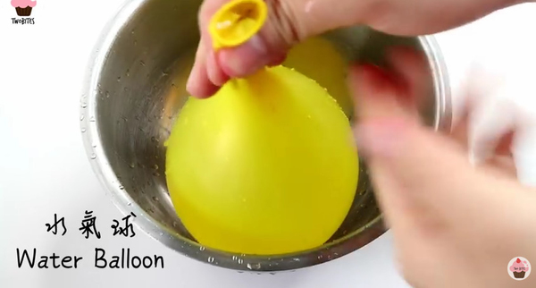 美女與野獸熱潮！自製玫瑰花蛋糕~