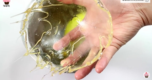 美女與野獸熱潮！自製玫瑰花蛋糕~