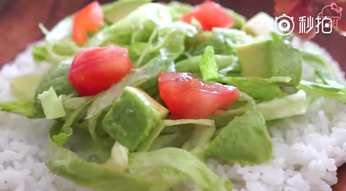 飽肚又健康！沖繩人氣塔可飯！