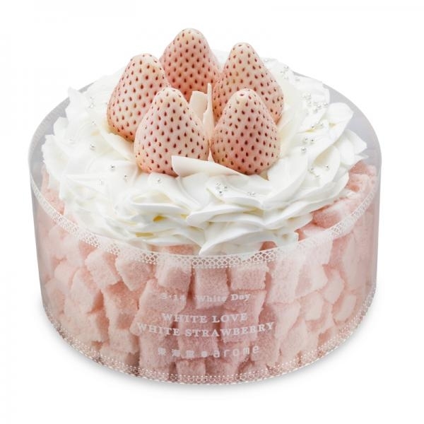 圍滿粉紅蛋糕粒粒！東海堂日本白士多啤梨系列
