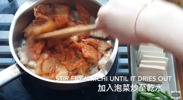 歷久不衰 韓國經典泡菜湯