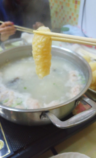 食鮮甜鮑魚、象拔蚌、蟶子 佐敦皮蛋粥底海鮮鍋小店