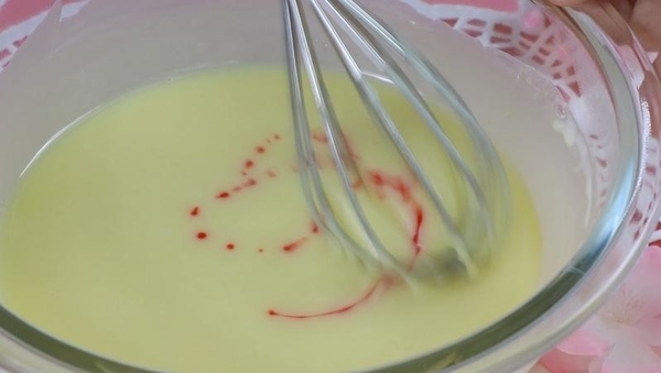 超夢幻~粉紅櫻花奶凍！