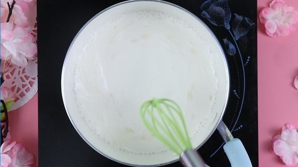 超夢幻~粉紅櫻花奶凍！