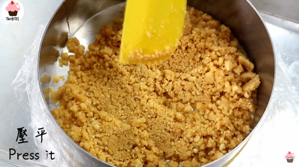 櫻花熱潮不減~乳酪慕斯蛋糕！