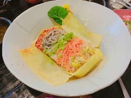 天然又美麗的田園料理～韓國鮮花蛋包拌飯！