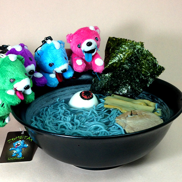 北海道限定！可怕的藍色喪屍拉麵