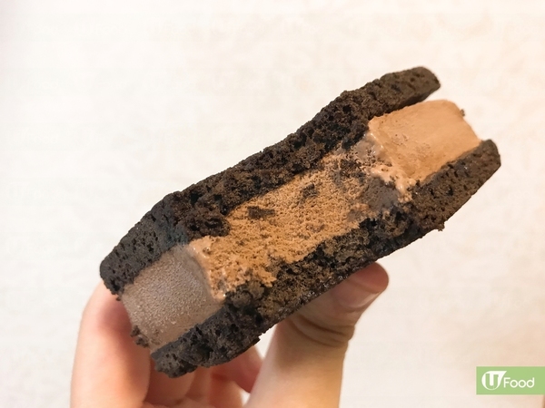 韓國新出！超吸引Brownie雪糕三文治