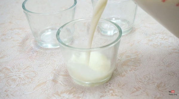 滑捋捋~透心涼紅豆牛奶布甸！