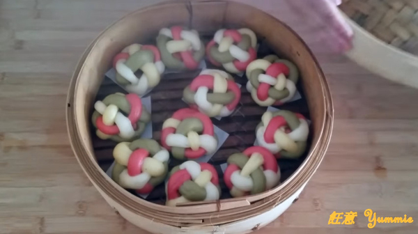 傳統中式美~四色繡球饅頭