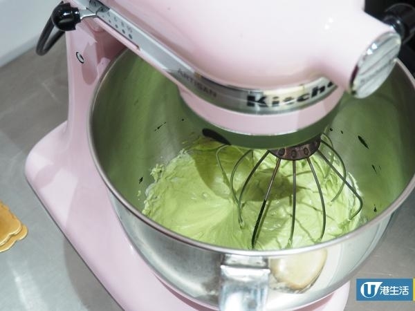 網上人氣千層蛋糕鋪殺入太子　熱賣14層流心抹茶口味！